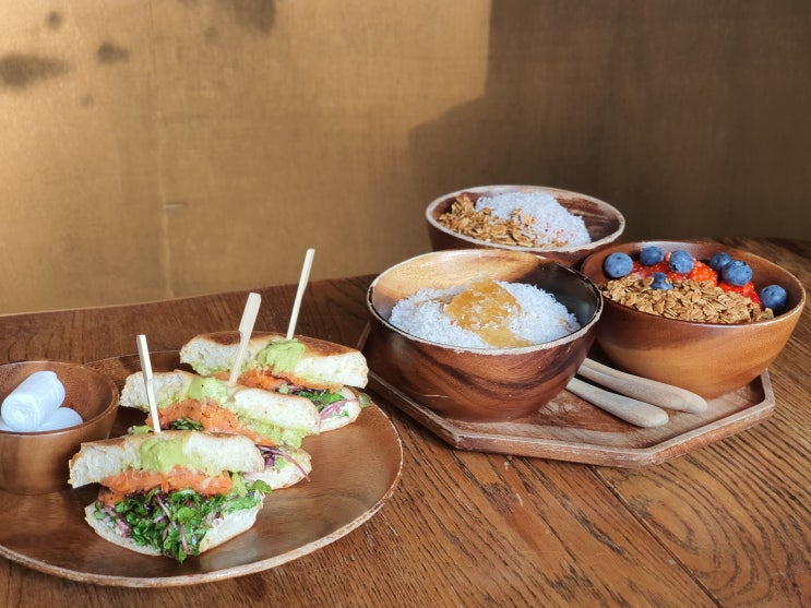  땡스오트 안국, 그릭요거트 맛집인 줄 알았는데 베이글도 맛있네