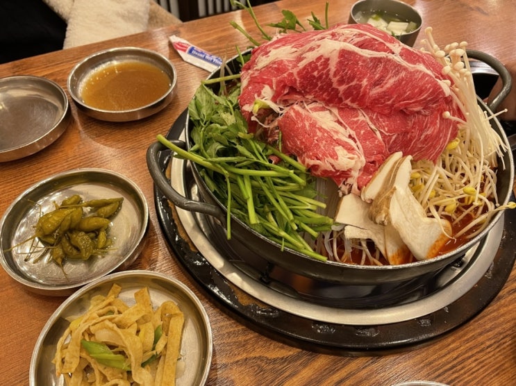  [가산디지털단지 맛집] 가산물갈비&백년불고기 | 칼칼한 국물과 물갈비, 소불고기의 조화로움 / 가산동 맛집, 가산디지털역 맛집, 가디 맛집, 가디 회식 장소 추천 / 가산물갈비