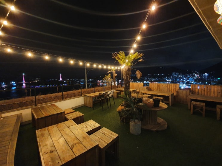  [여수데이트]여수 디저트카페 오션뷰 감성카페&PUB<GROOVY>