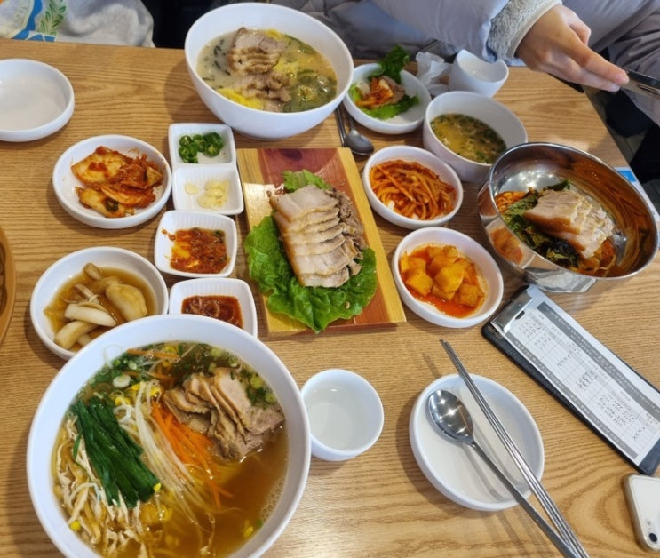  제주자매국수 - 호불호없을것 같은 고기국수, 돔베고기️ 대만족식사