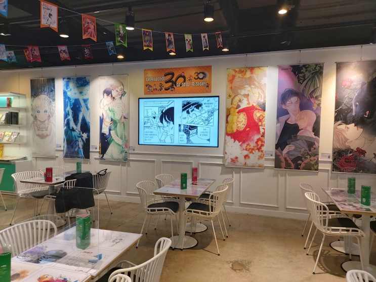  2021.12.20- 카페 팝퍼블 AK홍대점,  대원씨아이 30주년 HBD 이벤트 방문