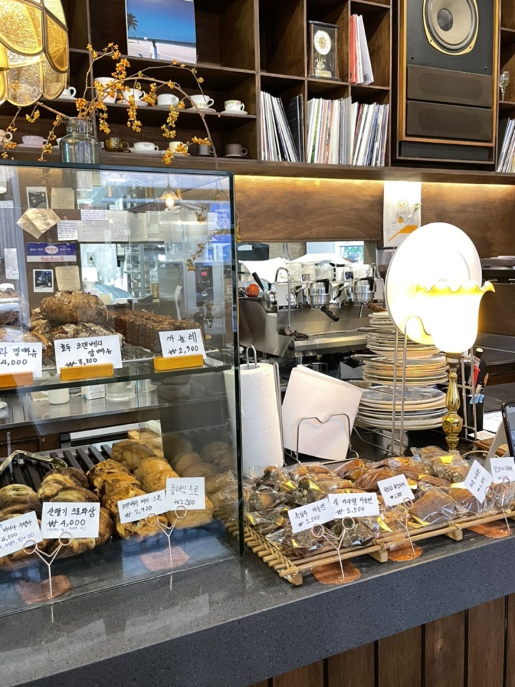 잠봉뵈르 아닌 하몽뵈르, 바게트가 맛있는 안산 베이커리 카페 안부