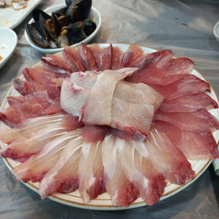 겨울에는 방어회