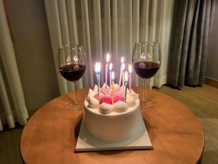  [내돈내산] 강서구 케이크 맛집 추천! 딸기 생크림 전문점 "프레베리 케이크" 메뉴, 가격, 예약, 주차