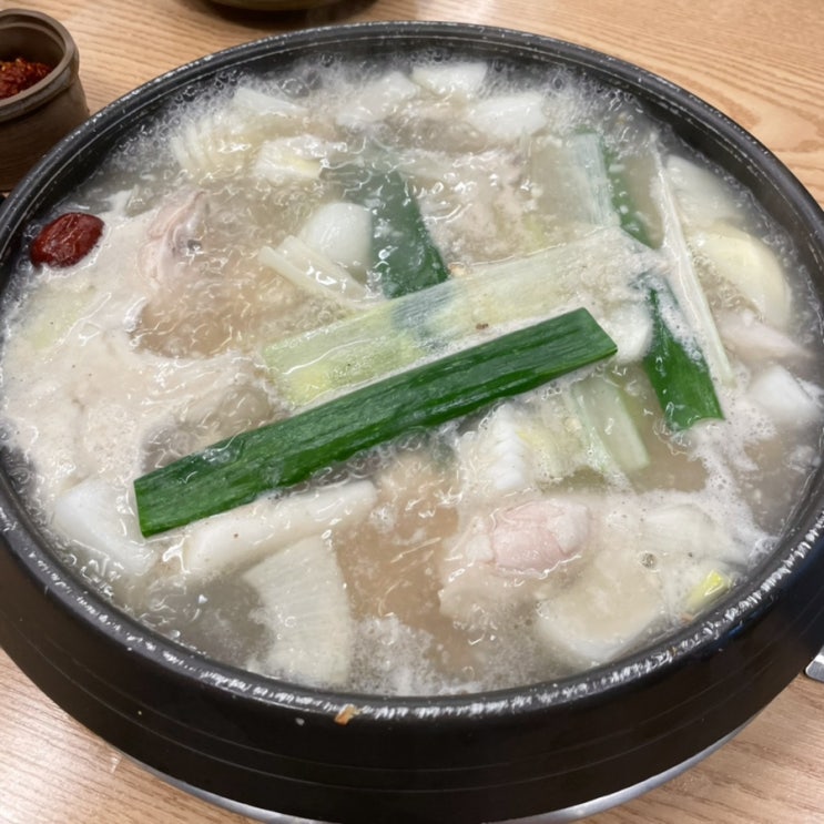  국물이 보약, 볶음밥 필수! "큰손 닭 한마리" 잠실새내 최고 맛집이지!