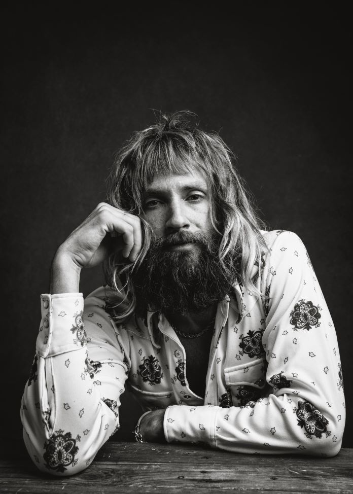 Paul McDonald, ''Darkside'' 비디오 영상