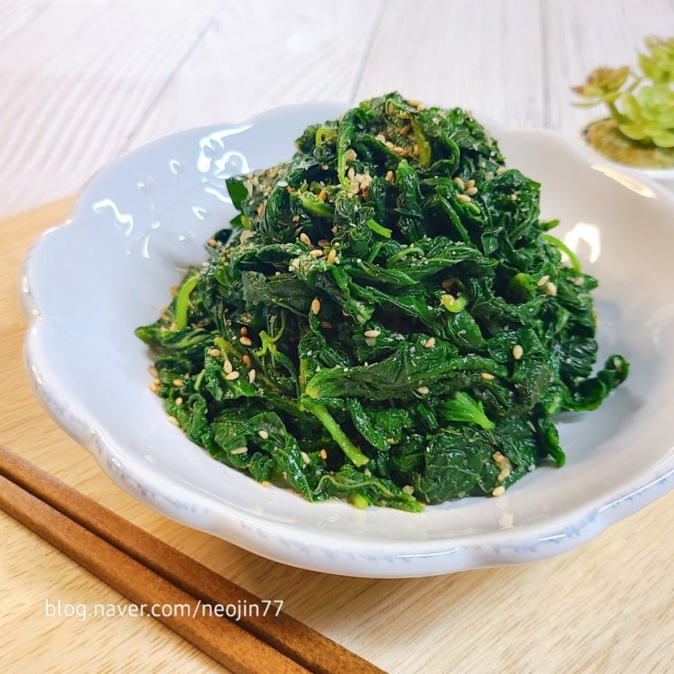 깻순무침 만들기 향긋한 향이 너무 좋은 깻잎순 나물요리 깻순무침 만들기 향긋한 향이 너무 좋은 깻잎순 나물요리