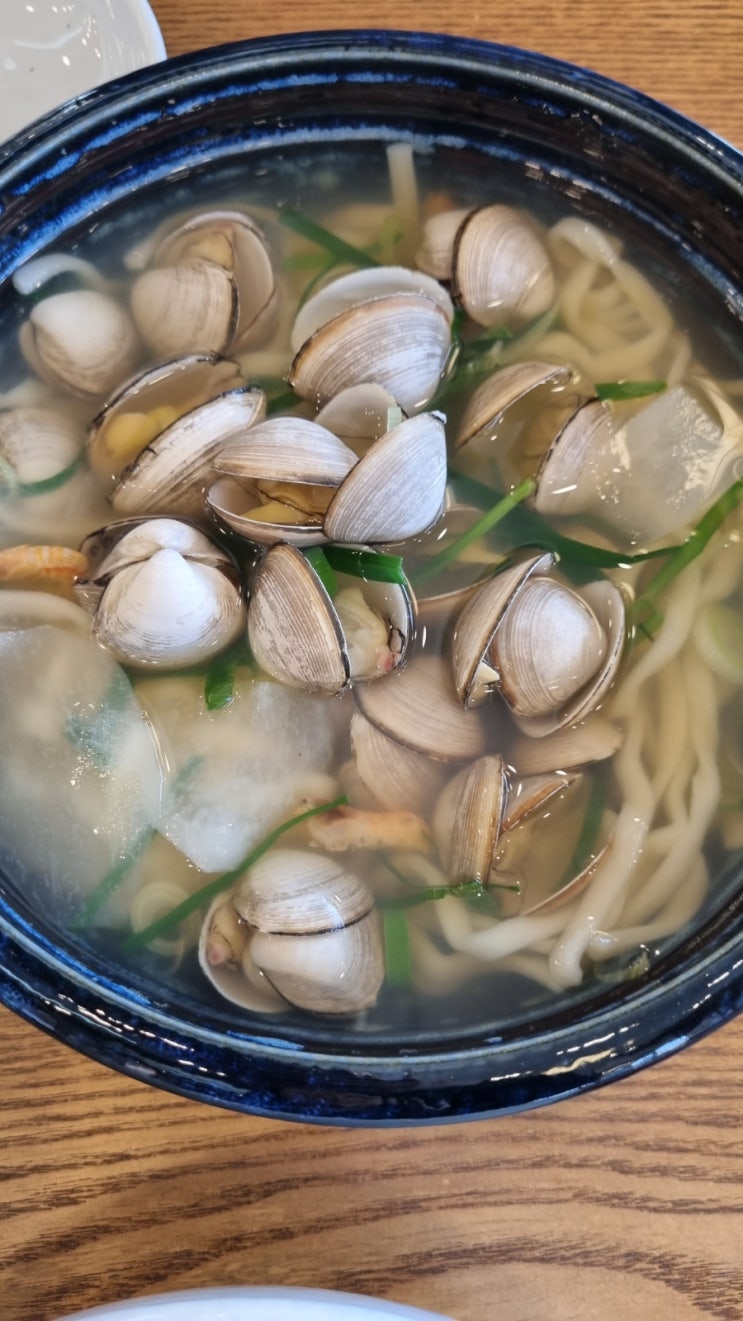  같은이름 다른 식당( 태양 칼국수)-내돈 내산