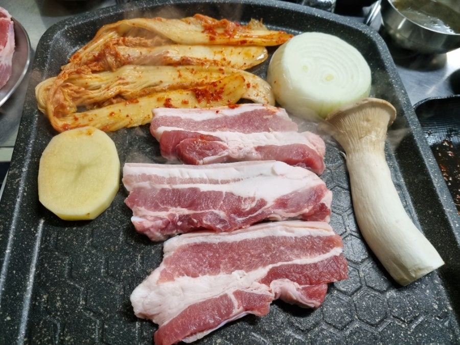돈나라 사진 6