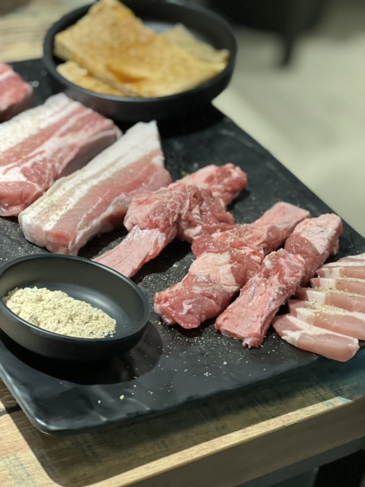  육즙이 남다른 신도림 고깃집 맛집쓰
