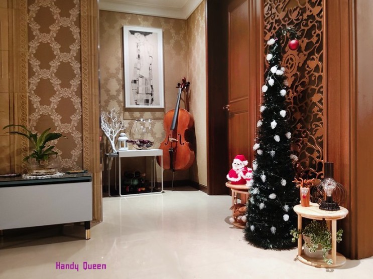 이케아 크리스마스 트리, 핸드메이드 산타, 조명소품으로 크리스마스 집 꾸미기 / 홈카페 꾸미기