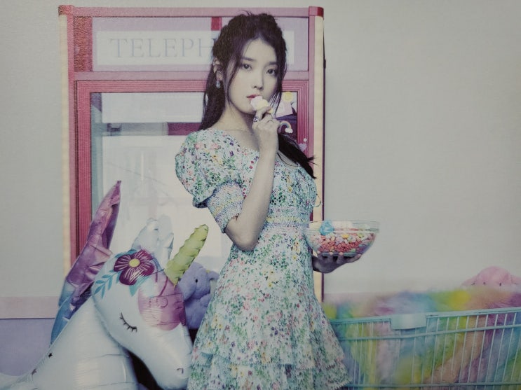  2022년 아이유(IU) 시즌 그리팅_언박싱_211223