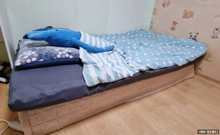 잠이 솔솔 오는 이즈다운토퍼 마약매트리스 바닥토퍼 추천드려요 잠이 솔솔 오는 이즈다운토퍼 마약매트리스 바닥토퍼 추천드려요