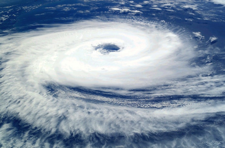 필리핀 대통령 태풍 피해지역 재난지역으로 선포