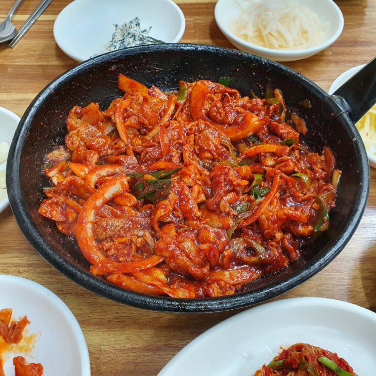  [먹거리 리뷰] 부산 초량역 소문난불백 돼지불백정식 먹어본 후기