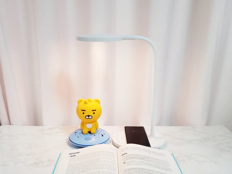 시력보호 LED스탠드 추천 책상 조명에 무선 충전까지 시력보호 LED스탠드 추천 책상 조명에 무선 충전까지