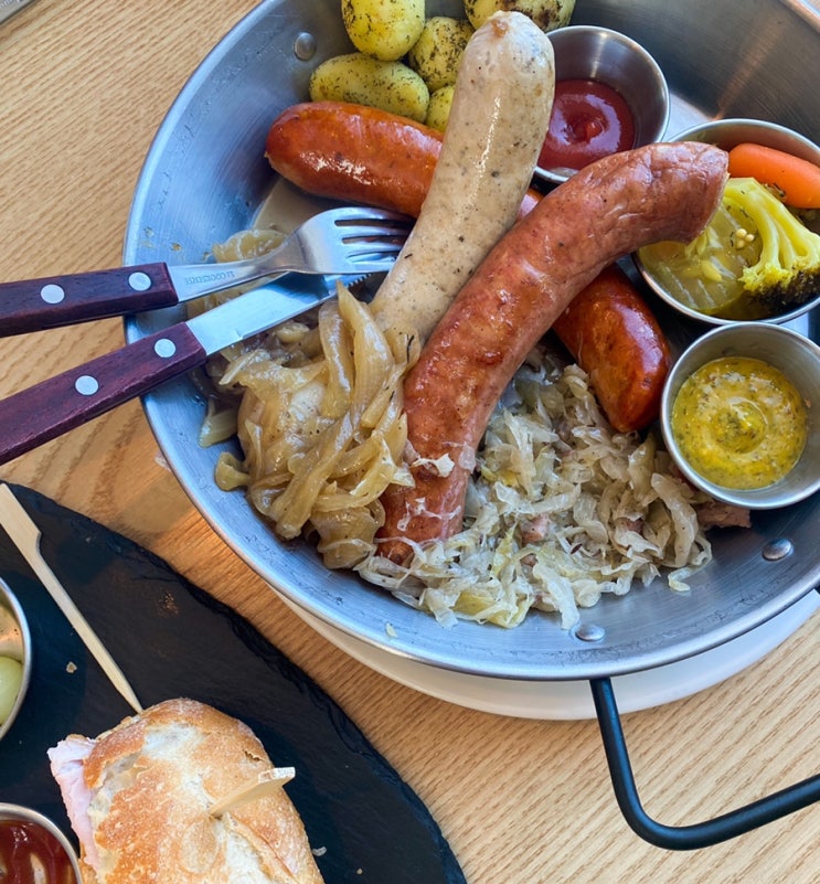  용인 고기리 맛집 | 더 아티산 | 폴란드 정통 소시지가 궁금하다면? (위치, 맛, 가격)