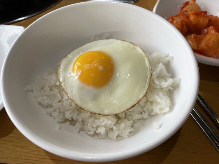  송탄출장소 맛집, 간장계란밥과 김치찌개의 조화<미화식당>