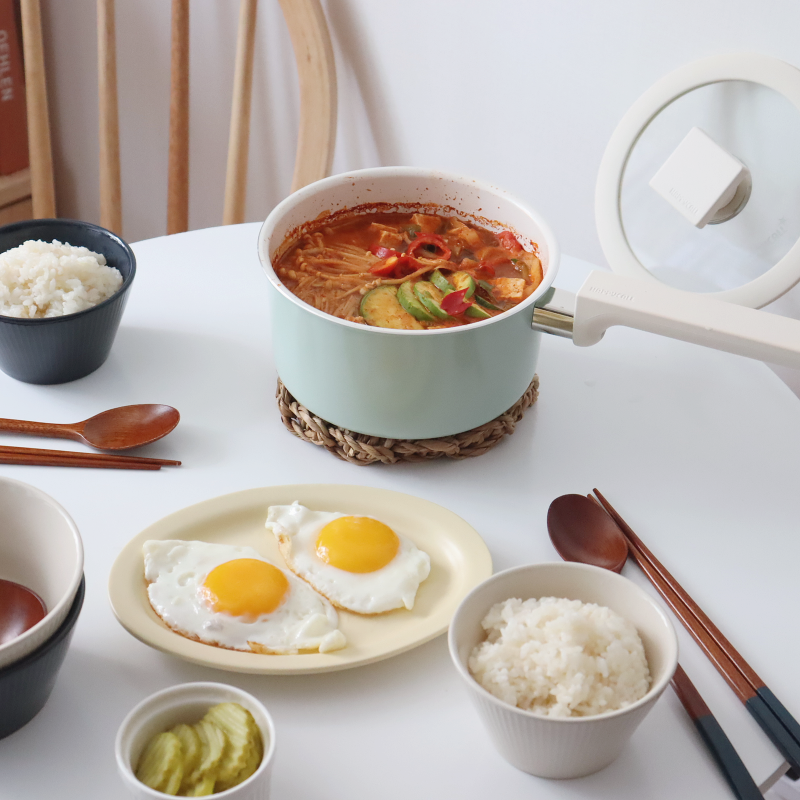 신혼밥상을 책임져준 첫 후라이팬 냄비세트 해피콜 앳지블랑
