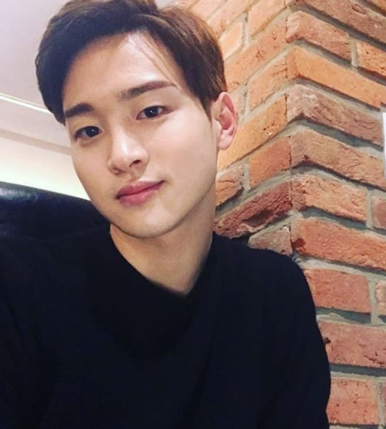 장동윤 프로필, 학력, 대학, 군대, 인스타 장동윤 프로필, 학력, 대학, 군대, 인스타