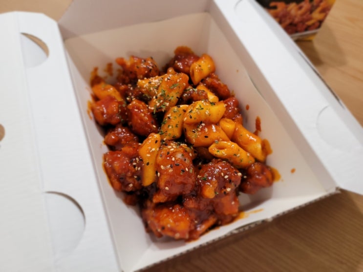 김포 치킨매니아 양념치킨과 먹태의 조합은? 김포 치킨매니아 양념치킨과 먹태의 조합은?