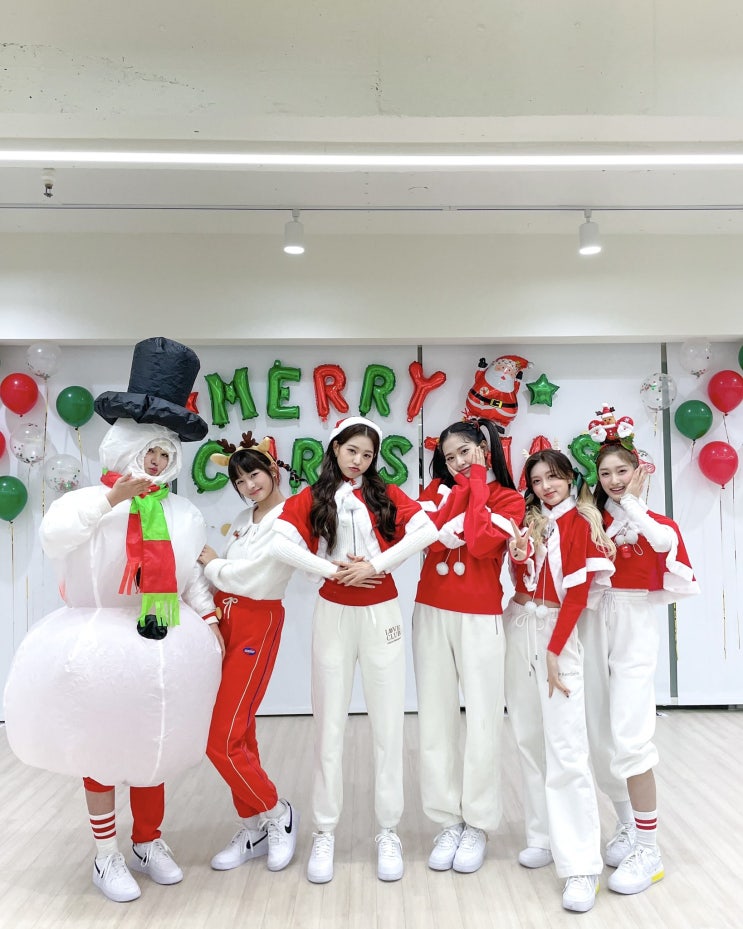  2021년 12월 25일 (아이브)