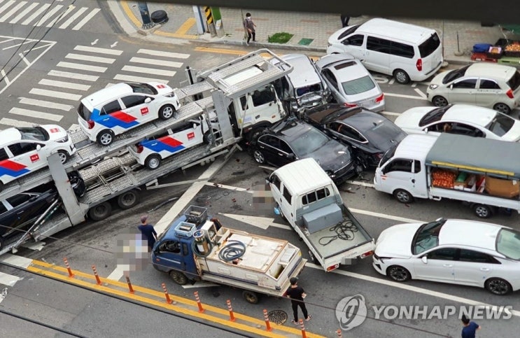 보험사기도 보복운전도 다 맡으라니…교통조사팀 떠나는 경찰들 보험사기도 보복운전도 다 맡으라니…교통조사팀 떠나는 경찰들