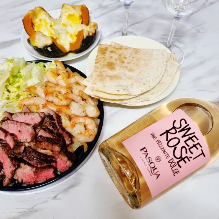  크리스마스 홈파티 파스쿠아스윗로제, 짐빔하이볼