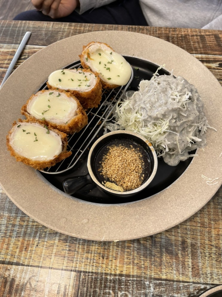  미소짓는 돈까'S 또 방문 후기