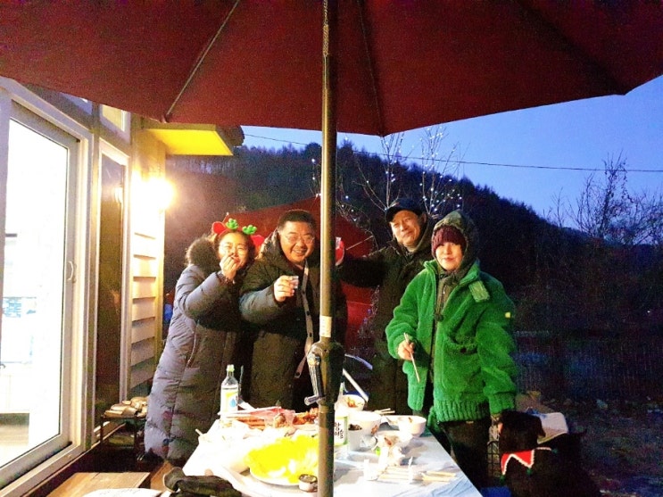 양평 단골 애견펜션 앤드퍼피에서 크리스마스파티를 즐겼어요 양평 단골 애견펜션 앤드퍼피에서 크리스마스파티를 즐겼어요