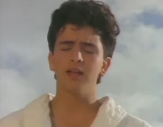  Nothing's Gonna Change My Love For You - Glenn Medeiros