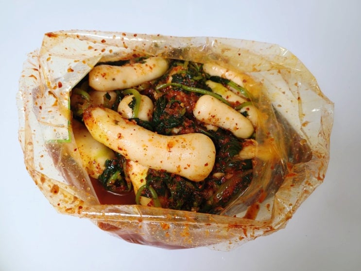 간편하게 택배받아 즐기는 배추김치 총각김치 ft.하루김치 간편하게 택배받아 즐기는 배추김치 총각김치 ft.하루김치
