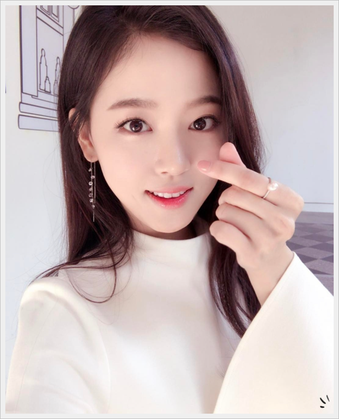 강한나 나이 키 MBTI 학력 인스타 알아봅시다