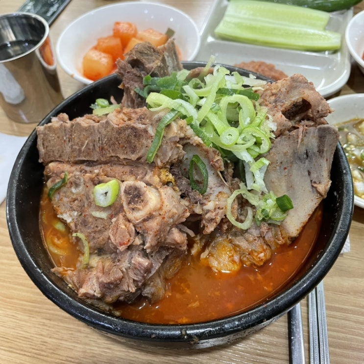  성수 줄서서 먹는 감자탕 맛집 소문난 성수 감자탕 솔직 후기