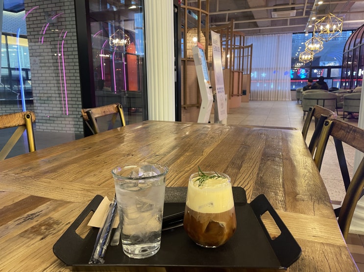  [첨단 카페] 광주 첨단 핫플 데이트 코스 카페 서플라이