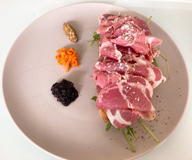   전주시 중화산동 샤퀴테리 와인바 르 빠스떵 CHARCUTERIE LE PASSE-TEMPS