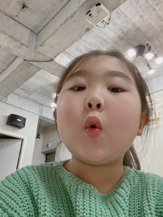  이번 생은 처음이라.. 경험을 통해 깨닫게 되는 것들이 많죠. 올해 최고의 교훈은 무엇인가요?