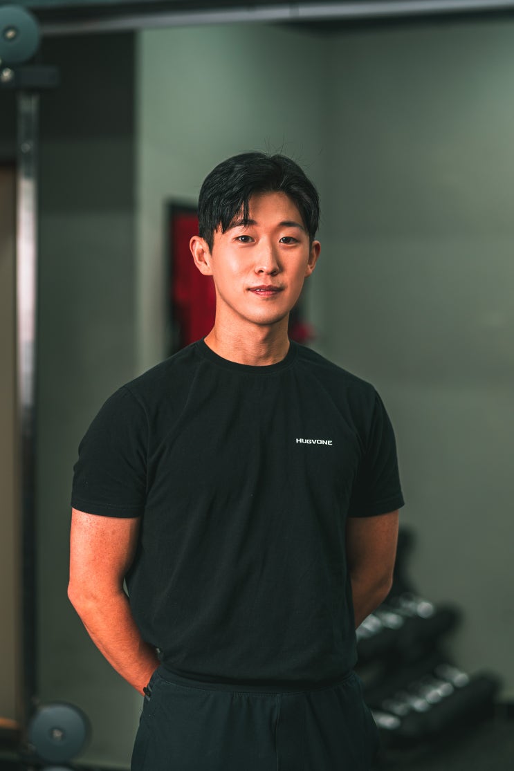  압구정피티 다이어트전문가 트레이너 김준현입니다.