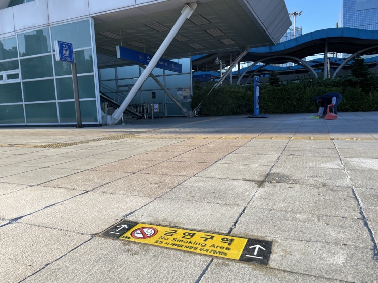  [로디스트]바닥용 주철 안내판 은평구 지하철출입구② <디지털미디어시티역,불광역,새절역,수색역>