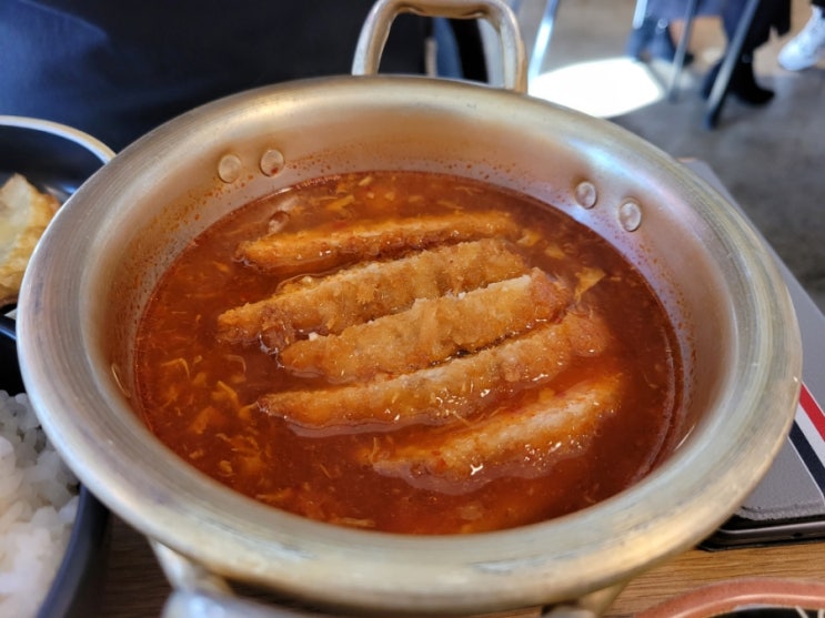  [경북영천] 빨간지붕 /냄비돈까스 /김치치즈밥 / 영천맛집