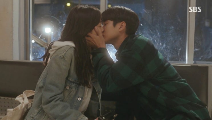  <그 해 우리는> 8회 줄거리, 리뷰 | #키스신 폭주 기관차
