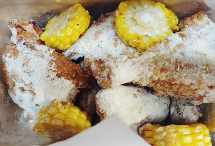  푸라닭 콘소메이징 너무 맛있어요