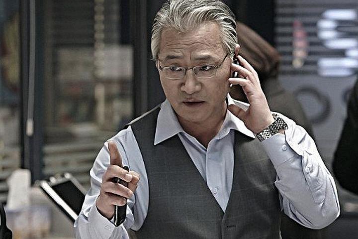  대체불가능한 NFT배우 이경영