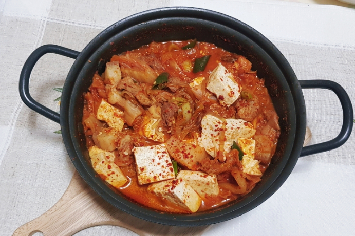  배추김치 요리 김치찌개 짜글이 김치찜 차이 뜻 빈대떡 부침개 김치전 두부김치 만들기 맛차림김치 김장 택배