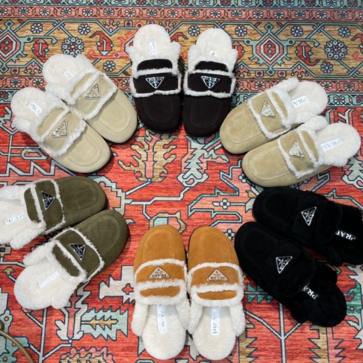  프라다 삼각로고 시어링 털 슬리퍼 6컬러 실사