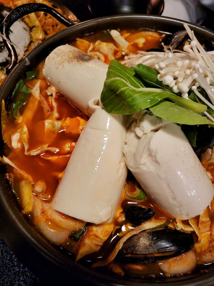  루프식스 :: 부천역 술집, 안주가 맛있는 맛집, 연말모임