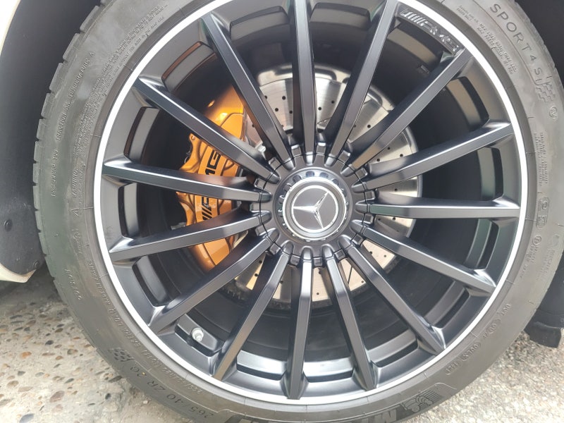 서울 광진구 / 로즈골드 캘리퍼도색 / 벤츠 AMG GT43