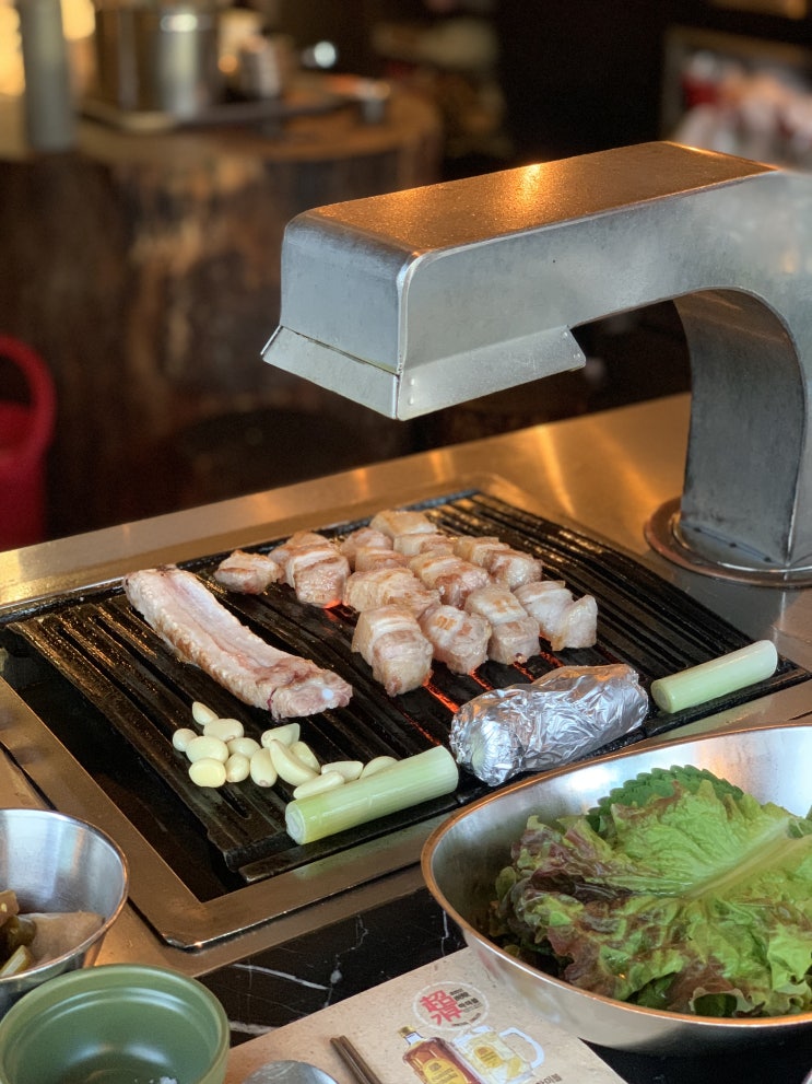 [금돼지식당] 약수역 고기 맛집 1층, 2층 비교