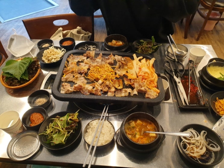  자양동 맛집 가성비 갑 고깃집 황돈 후기