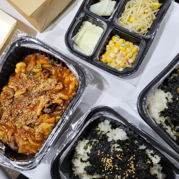 대구 쭈꾸미 맛집 이름도 독특한 88홍꾸미 구성이 알차네요!